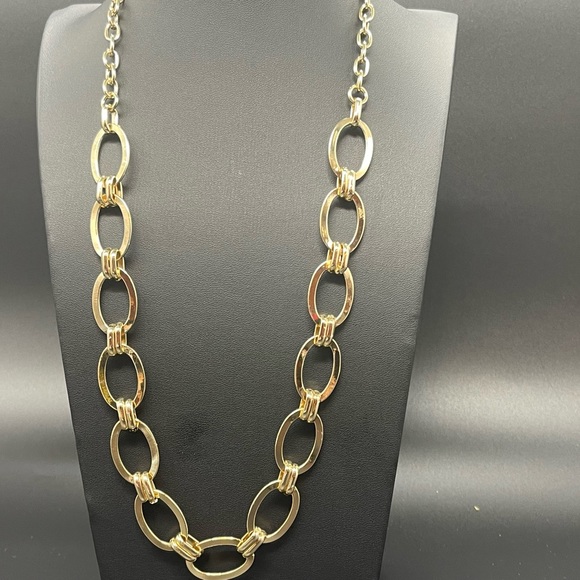 Kim Rogers Gold Tone Link Chain - Picture 6 of 6